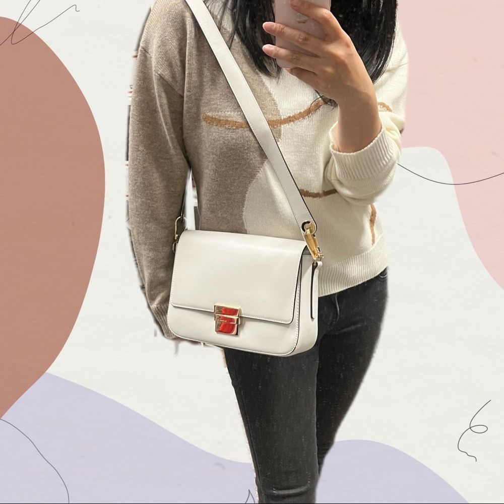 NWT Madelyn Large Convertible Two-way wear Shoulder Bag, Optic White handbag - Picture 4 of 13